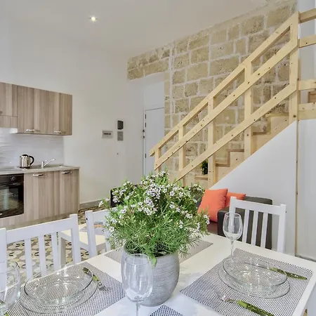 Apartamento Borgo San Pawl - Duplex 2-bedroom